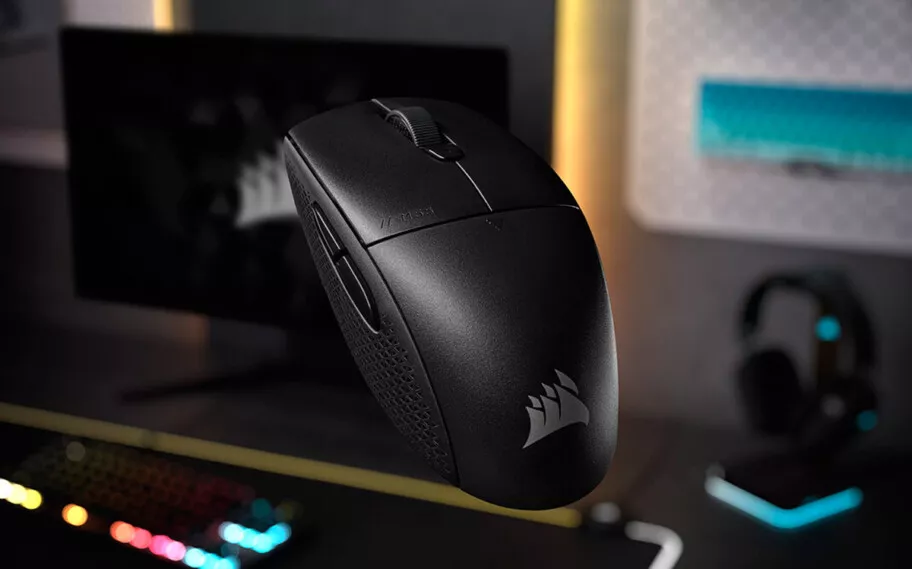 Corsair apresenta o M55, mouse leve em versões com ou sem fio